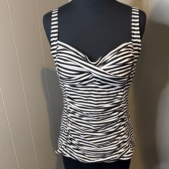 B14 Merona stripe twisted bodice ruched long tankini swimsuit top. Large - Picture 2 of 7